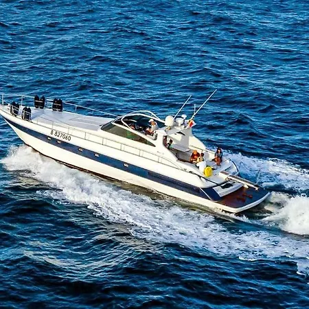 Botel Sealine Whiteshell